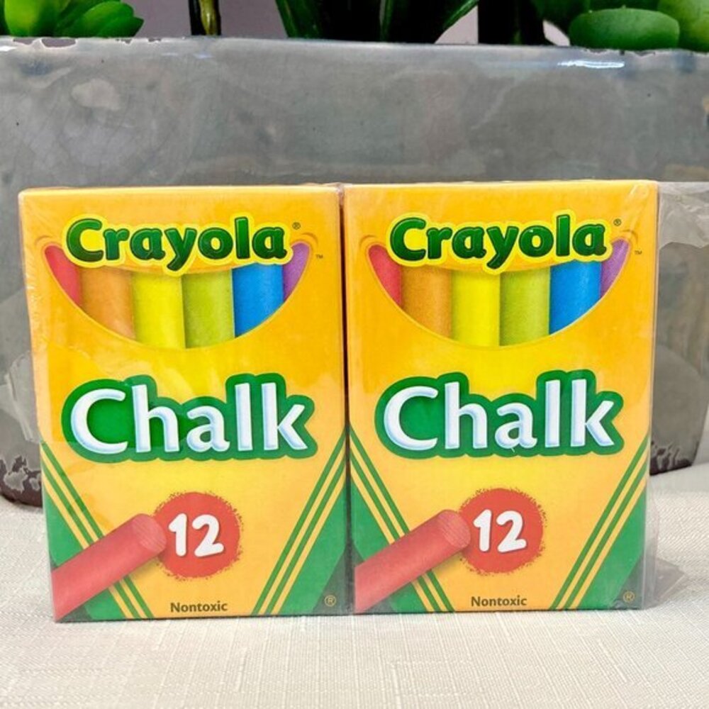 NWT Crayola� Multi Colored Chalk 4 boxes = 48 pieces of chalk